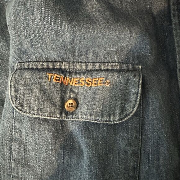 Vintage Tennessee Volunteers Denim Button Down Shirt Vols Men’s Size XL - Picture 3 of 5
